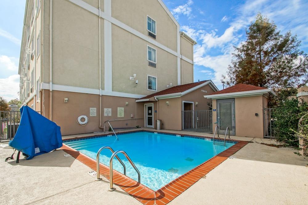 Days Inn By Wyndham Baton Rouge I-10 Prairieville Exteriör bild