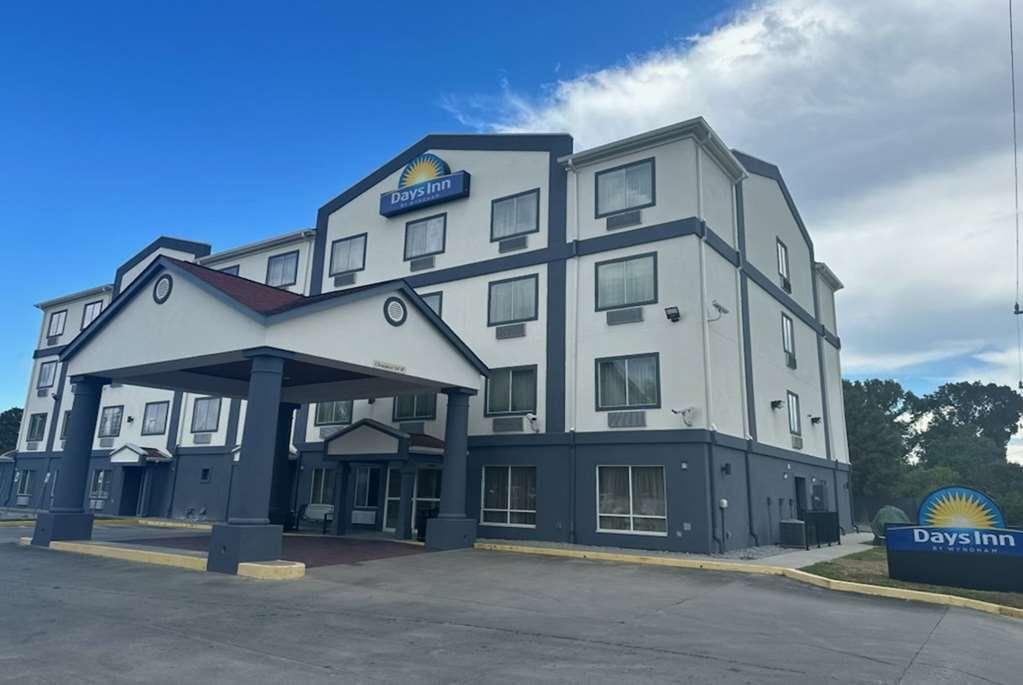 Days Inn By Wyndham Baton Rouge I-10 Prairieville Exteriör bild