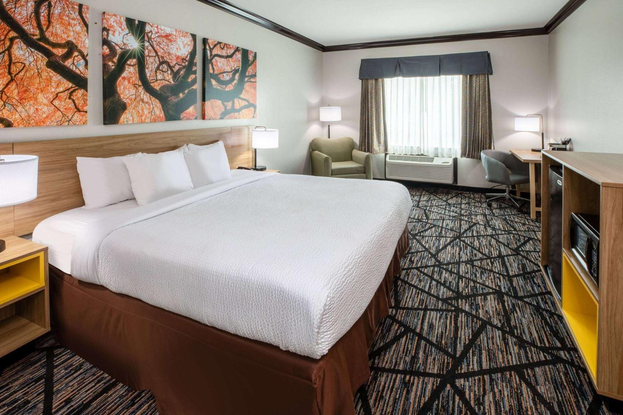 Days Inn By Wyndham Baton Rouge I-10 Prairieville Exteriör bild
